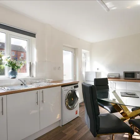 Alderton House - Spacious 3 Bed With Parking Nottingham Exterior photo