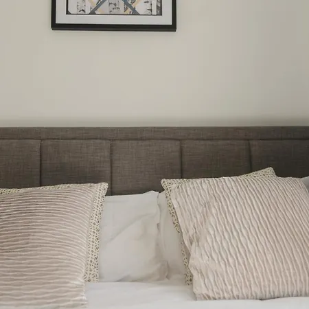 Alderton House - Spacious 3 Bed With Parking Nottingham Exterior photo
