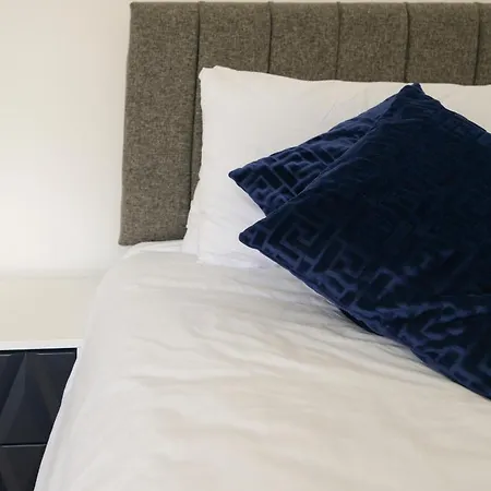 Alderton House - Spacious 3 Bed With Parking Nottingham Exterior photo